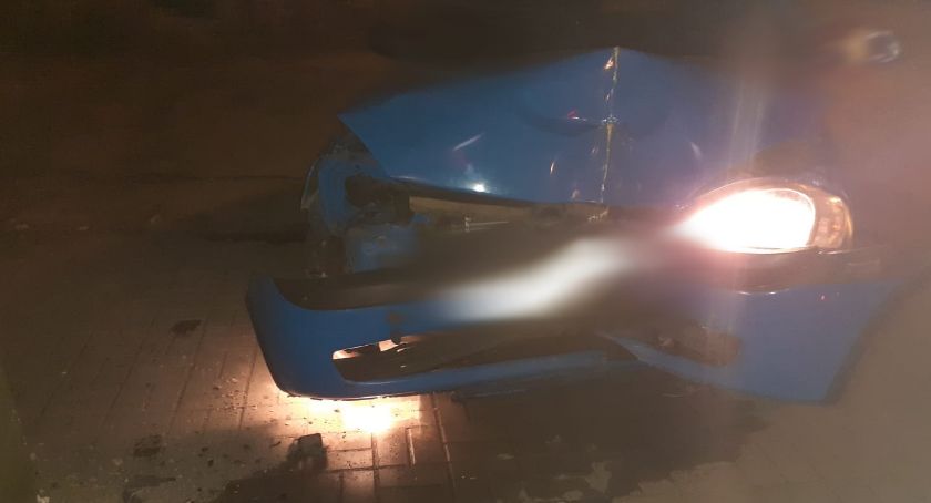 Nietrzeźwa uciekała autem przed policją