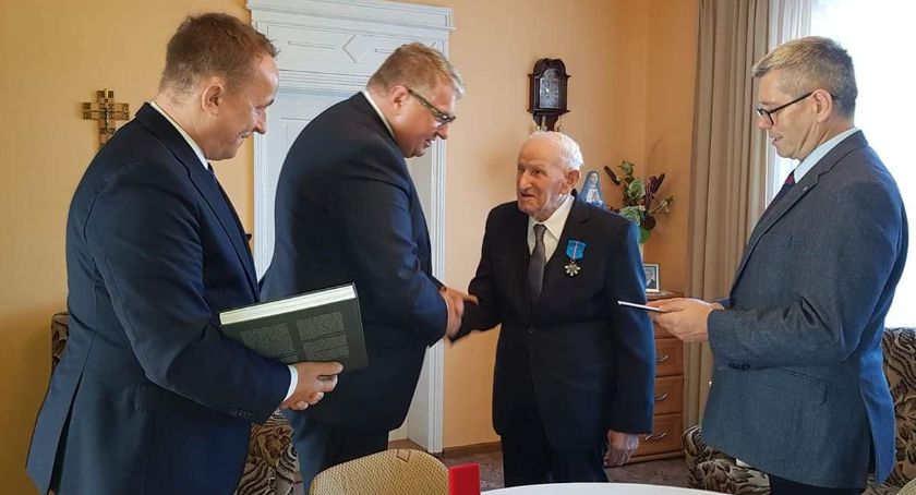 Odznaczenie dla Alfonsa Tomke