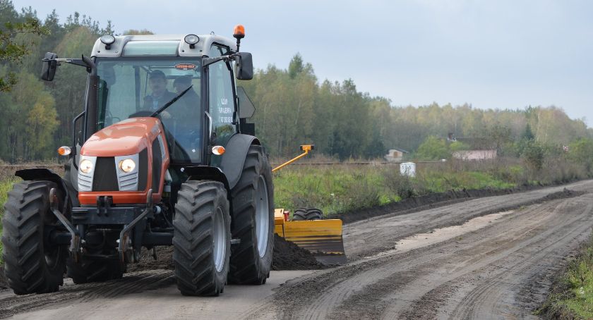 Nowe nawierzchnie dróg w Skórce