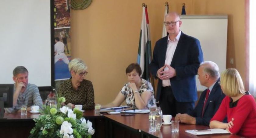 Projekt - szkoła ponadpodstawowa w Jastrowiu