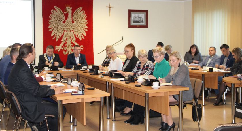 W Zakrzewie podatki też w górę