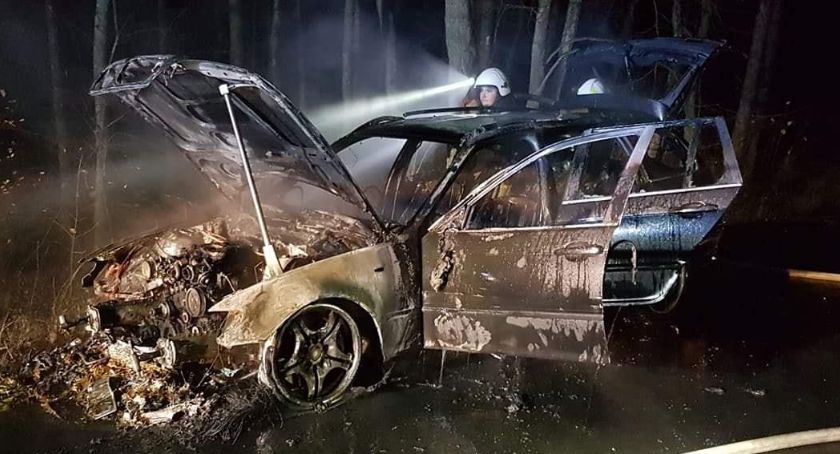 Pożar samochodu osobowego na odcinku Jastrowie-Pniewo