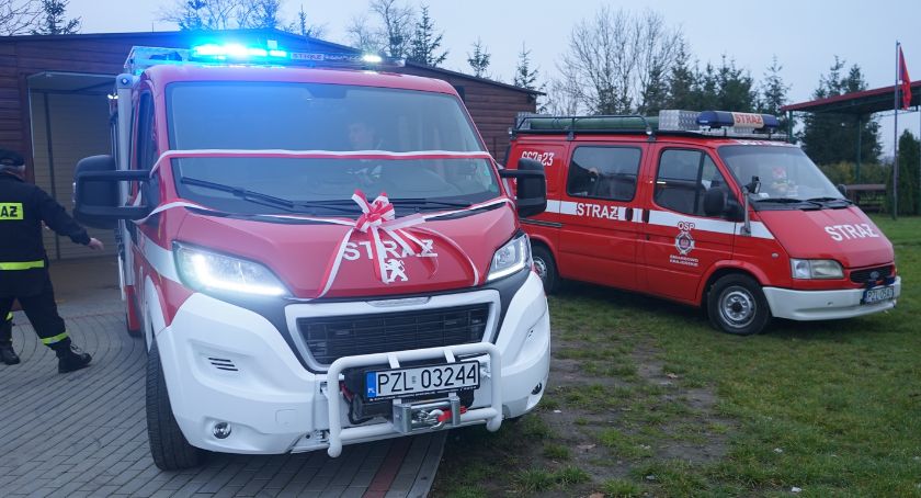 Oficjalne przekazanie auta dla OSP w Śmiardowie Krajeńskim[WIDEO]