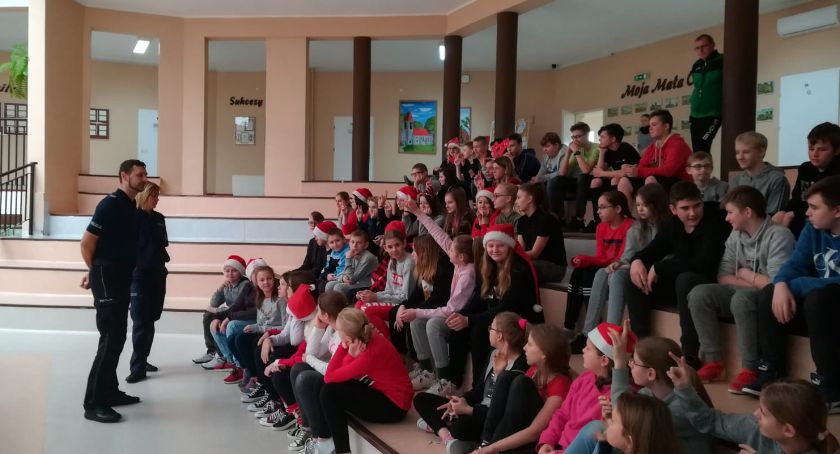 O cyberzagrożeniach z uczniami SP z Radawnicy