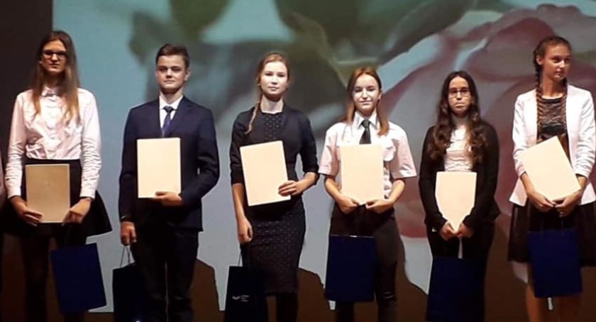 Stypendia prezesa Rady Ministrów dla uczniów powiatu złotowskiego