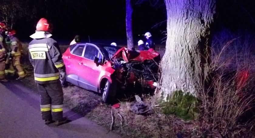 Wypadek na trasie Zlotów - Zalesie