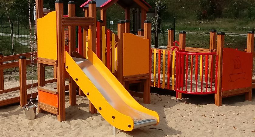 Nowy integracyjny plac zabaw w Jastrowiu
