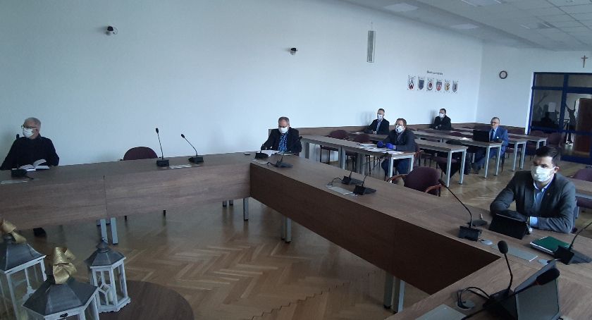 Podwyżki za śmieci nie będą odroczone