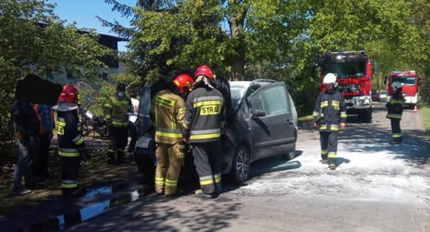 Pożar samochodu osobowego