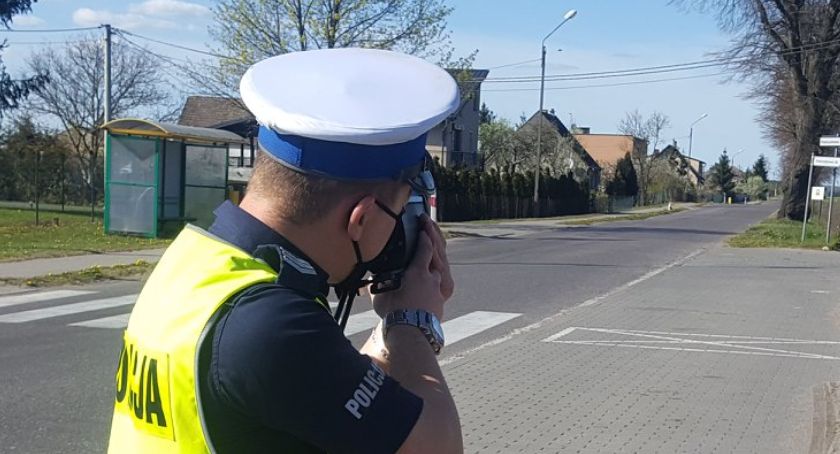 122 mandaty karne podczas minionego weekendu