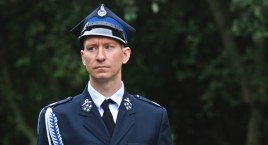 Zaufali człowiekowi  z zewnątrz
