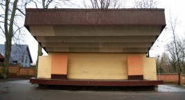 Niebezpieczni ludzie zawładnęli łobżenickim parkiem