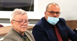 Uspokajają burmistrza – referendum nie będzie, ale votum zaufania pewnie też nie