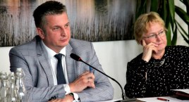 Ponad 130-140 tysięcy złotych - tyle z miejskich pieniędzy przeznaczono na dodatki specjalne zastępcy burmistrza Pulita