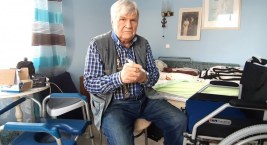 Edward Frydryczek został sam jak palec z ciężko chorą żoną