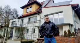 Ekodom z lat 80. według  Adama Tomaszewskiego