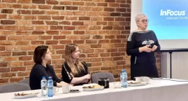 Skarbonka skarbonce nierówna