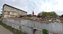 Miasto stanie do licytacji komorniczej. Jest szansa, że szkaradzieństwo zniknie