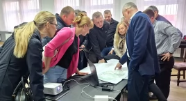 Linia wysokiego napięcia jeszcze bardziej dzieli Świętą!