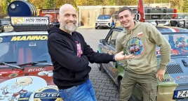 Mobilny Mechanik Piotr Jamroś Maluchem zdobył Monako