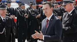 Korona za publiczne złoto – 900 zł za minutę promocji!