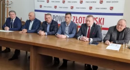 [WIDEO] Wojna w radzie powiatu. Starosta Wruk uderza w Michała Falbę, radni ostro ripostują