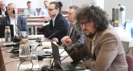 Klaczyński: kłamstwo ma krótkie nogi. Tomasz Kopinke traci mandat radnego