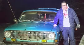 Rzuca wszystko i jedzie do Maroka starą Wołgą!