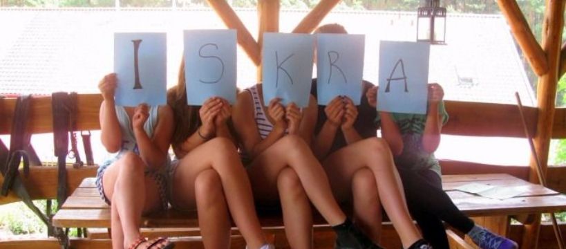 Stajnia ISKRA - Wakacje w siodle 2016 - 50 bezpiecznych koni, doświadczeni instruktorzy, odznaki PZJ
