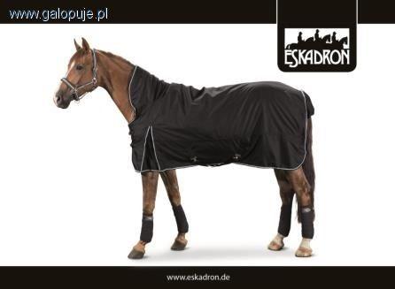 Derka Eskadron Halfneck