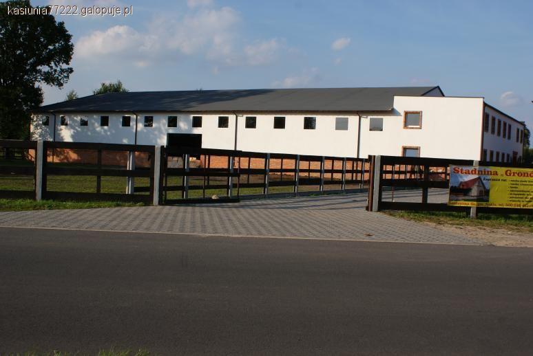 STAJNIA GRONÓWKA - KRYTA UJEŹDŻALNIA