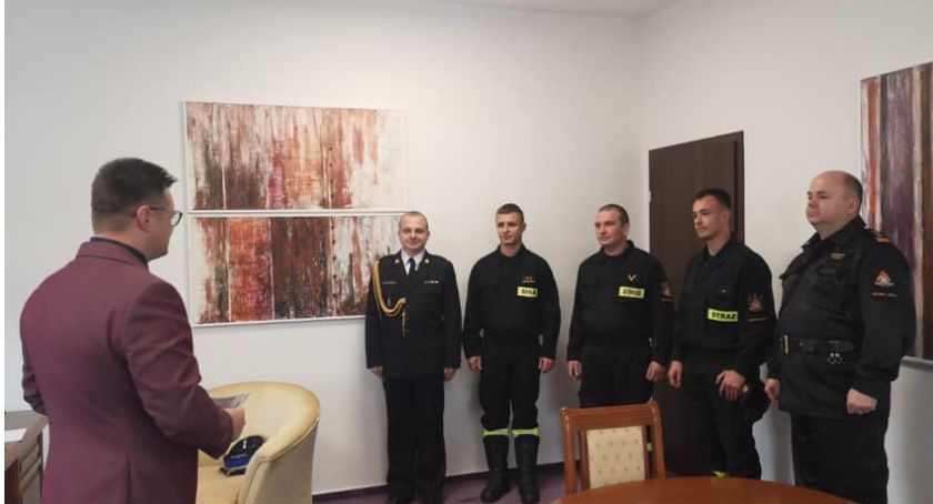 Starosta nagrodził strażaków