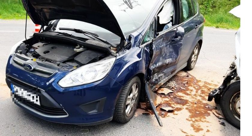 Wymuszenie pierwszeństwa i kolizja na Wiejskiej