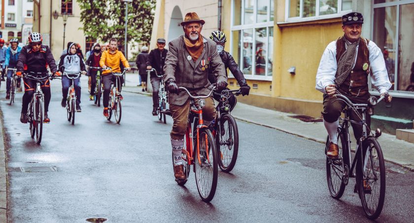 12 Rowerowa Parada Retro w Jeleniej Górze