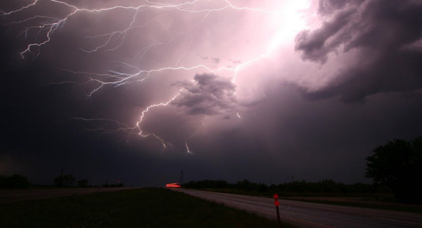 Synoptycy ostrzegają : Możliwe burze z gradem!