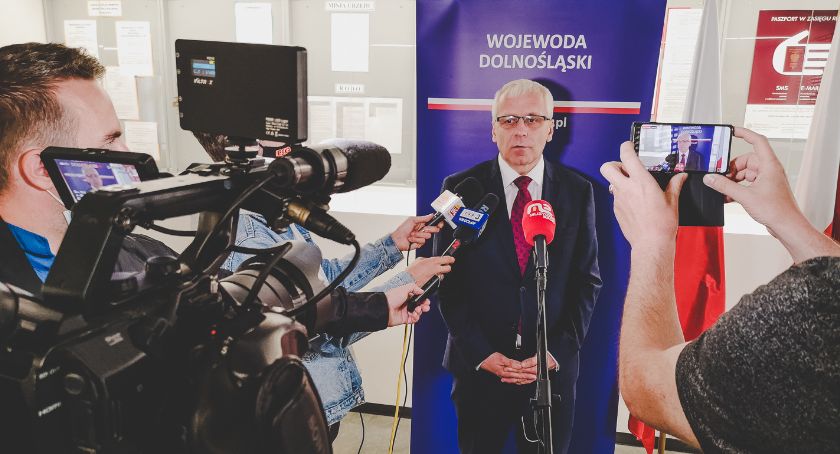 Nagrody za frekwencję w wyborach i tarcza antykryzysowa 