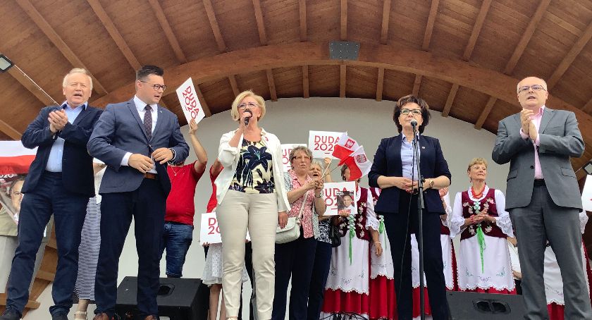 Marszałek Sejmu RP Elżbieta Witek w Kowarach