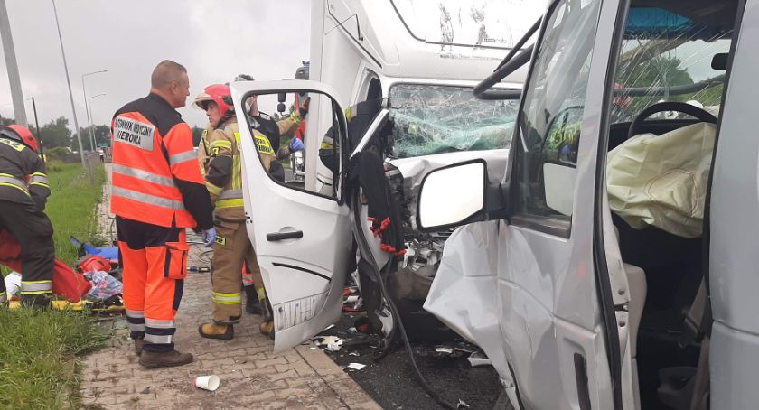 Wypadek w Kaczorowie. Są osoby poszkodowane!