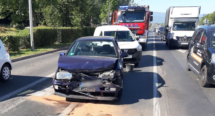 Najechanie na tył na Al. Jana Pawła II