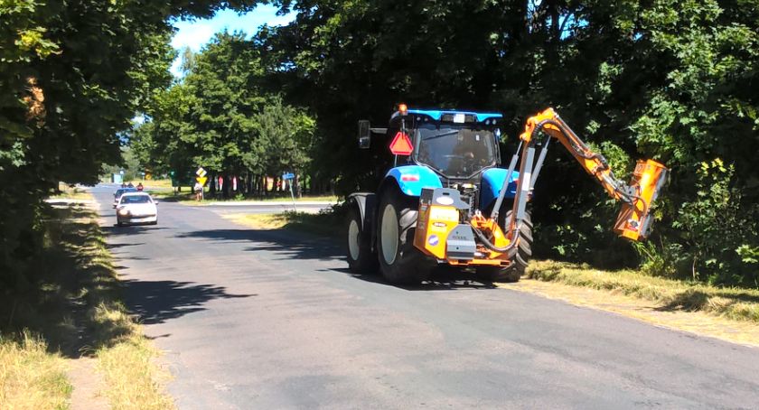 Starostwo ma już sprzęt do utrzymania dróg