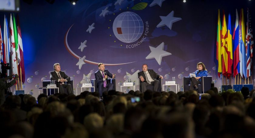 Forum Ekonomiczne 2020 przeniesione do Karpacza