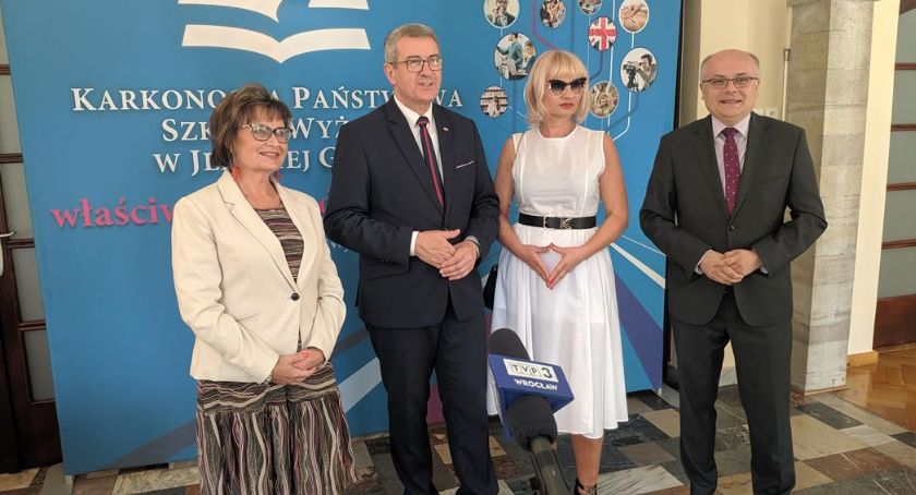 Wizyta ministra nauki i szkolnictwa wyższego w KPSW w Jeleniej Górze
