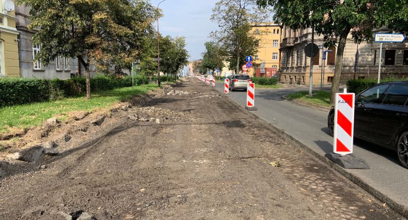 Prezydent poirytowany tempem prac na Wojska Polskiego