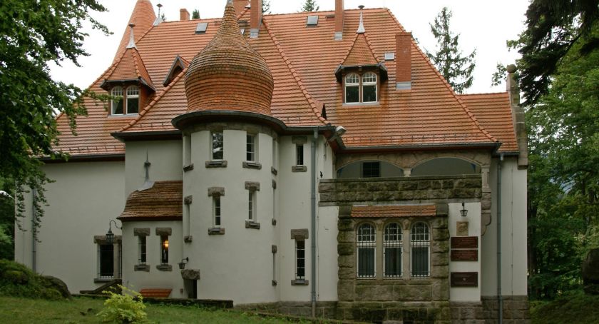 Pomysł łączenia muzeów jest bardzo zły