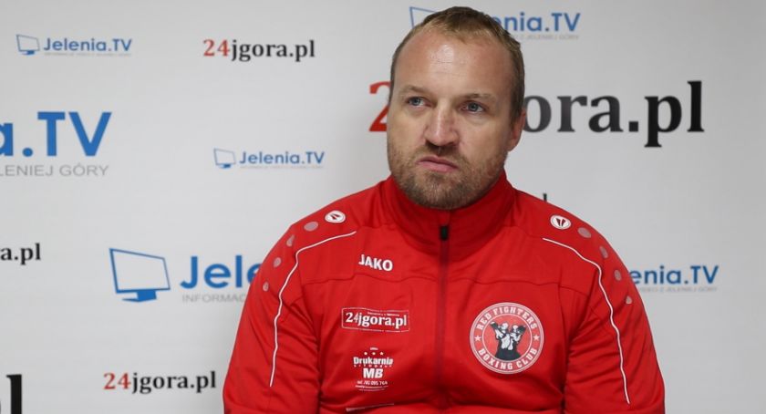 Boks w czasie pandemii - rozmowa z trenerem Bartoszem Kamudą