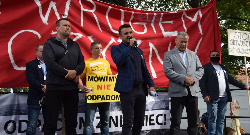 Stop Odpadom w Górach Izerskich - Protest w Mirsku
