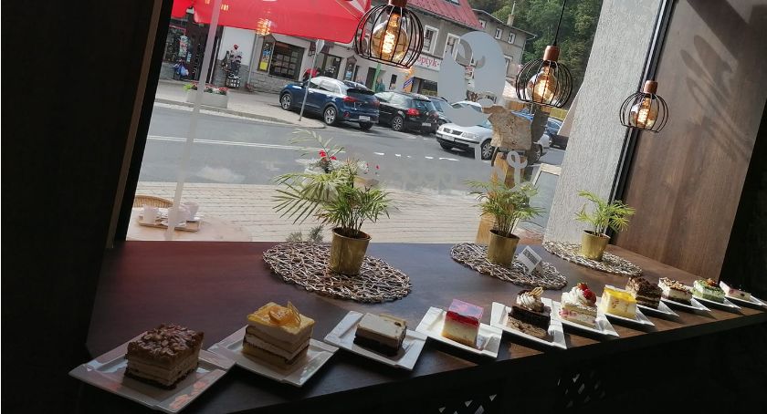 Lokalna Cafe - najlepsze torty i pyszne ciasta od teraz tylko na wynos.