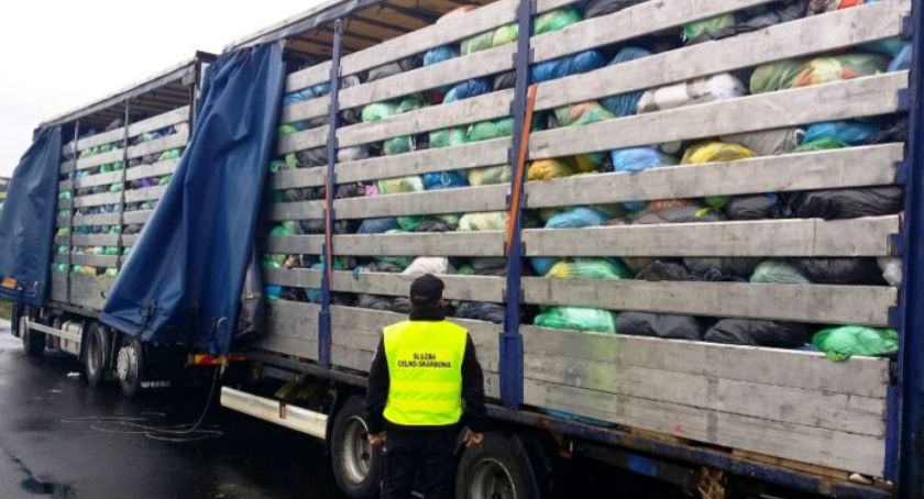 Zatrzymali nielegalny transport 18 ton odpadów
