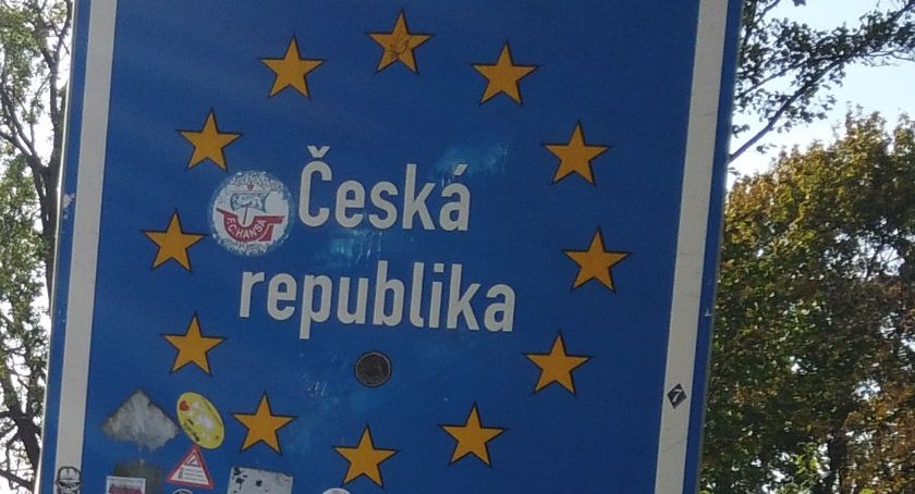 Czechy wprowadzają godzinę policyjną