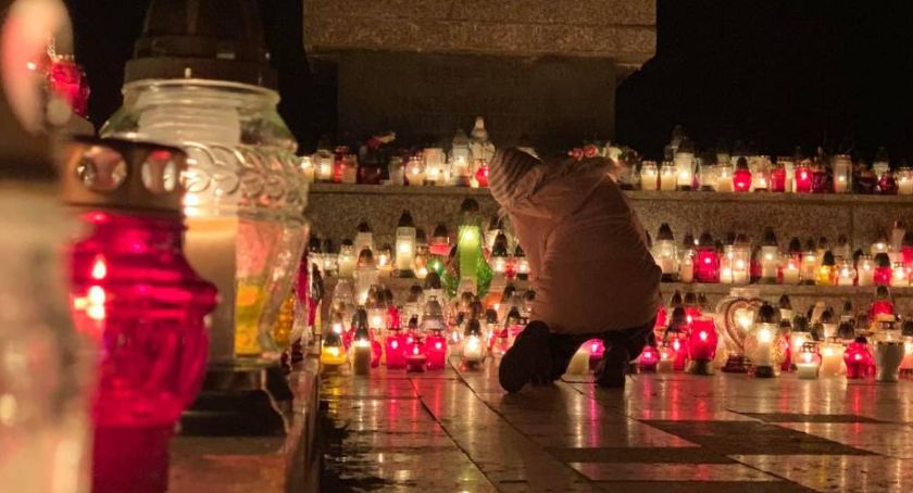 Oświadczenie Prezydenta w sprawie zamknięcia cmentarzy